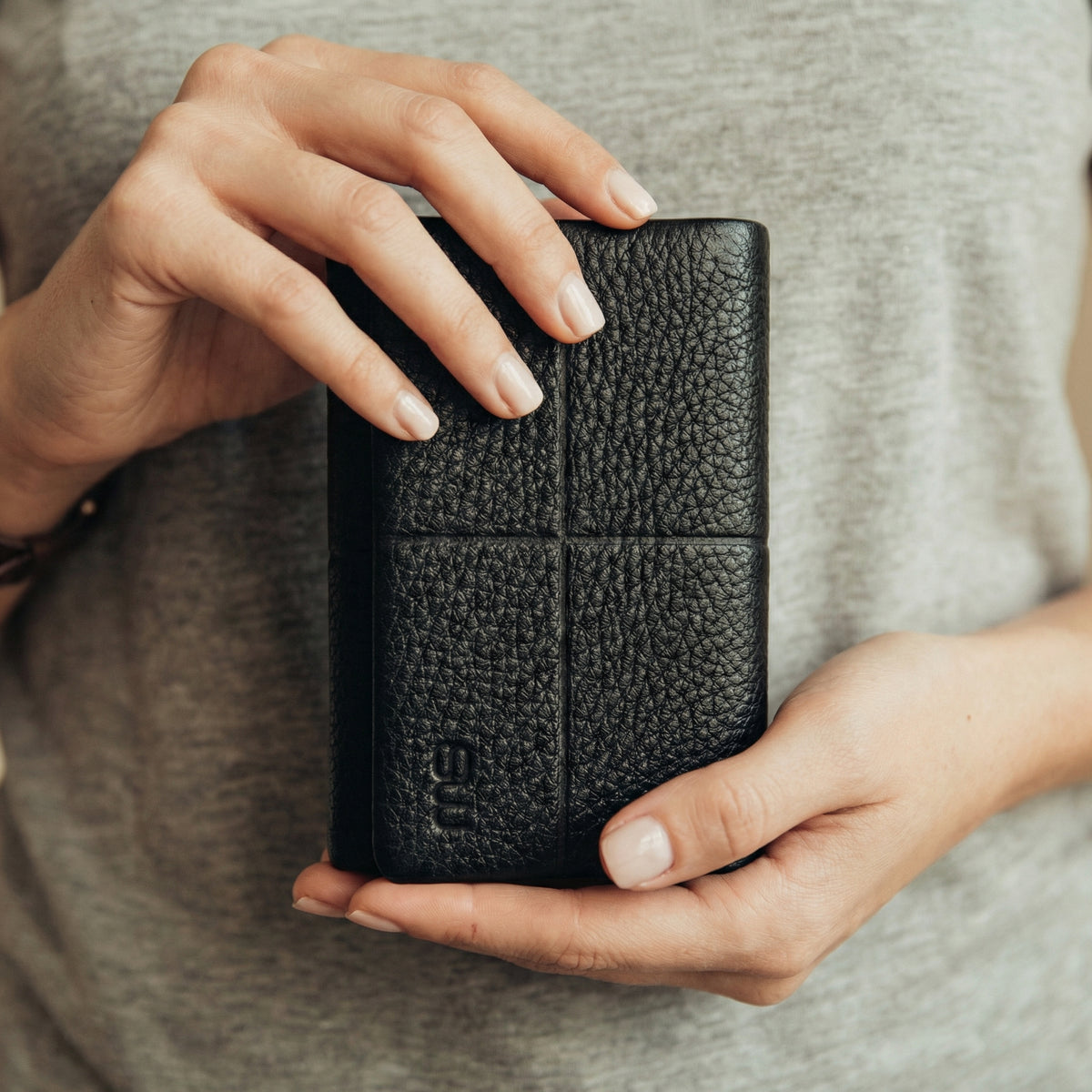 Savage Magnetic Wallet